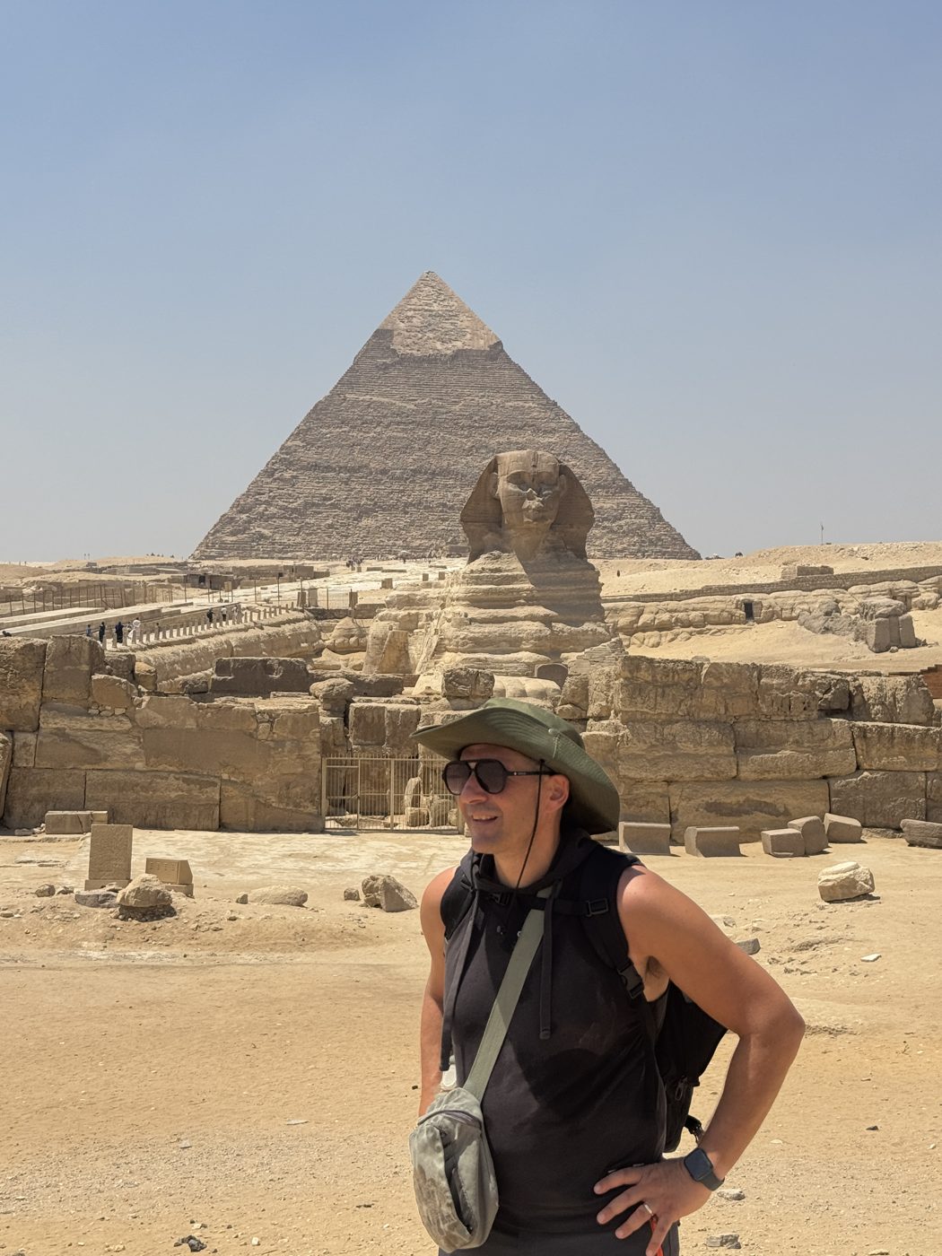 Giampiero in front of the Sphinx and a pyramid